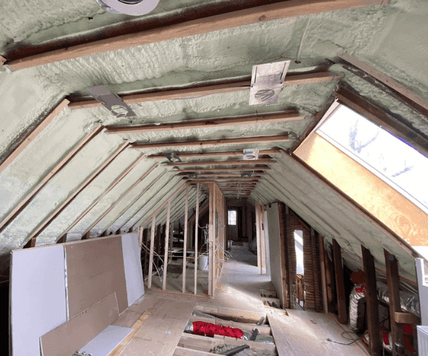 Spray Foam Insulation In Ottawa