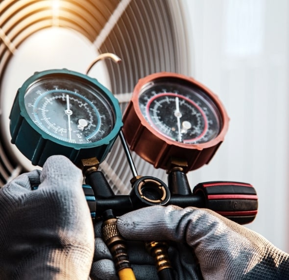hvac worker